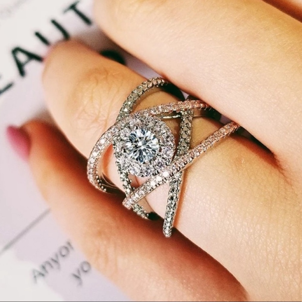 DIAMOND TWISTED 925 STERLING SILVER ROSE GOLD RING